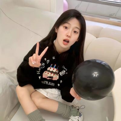 她今天有点奇怪